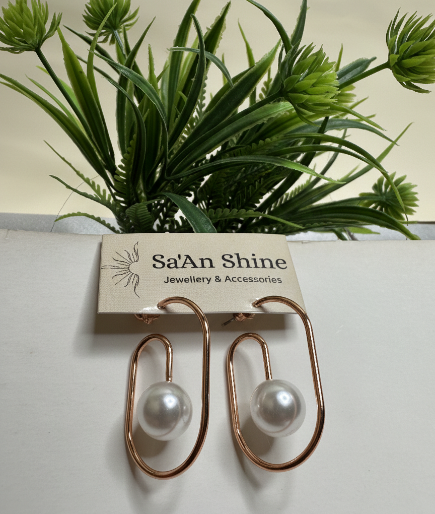 The Rose Blush Pearl Hoops