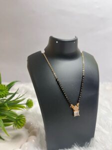 Dainty Shine Mangalsutra