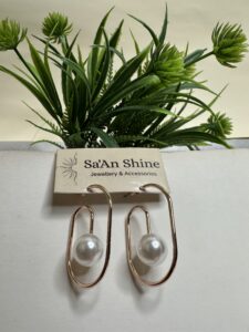 The Golden Aura Pearl Hoops