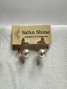 The Rosegold Siren Pearl Drops