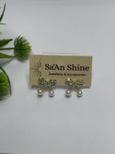 Golden Crystal Bow & Pearl Drop Studs